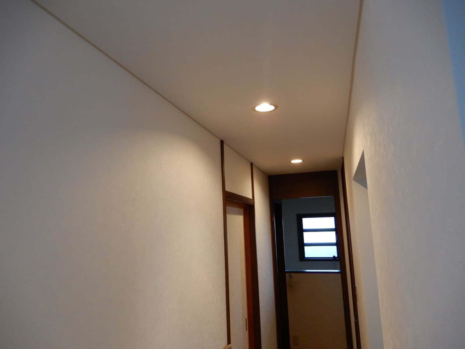 越谷　外壁　塗装　内装　リフォーム　クロス