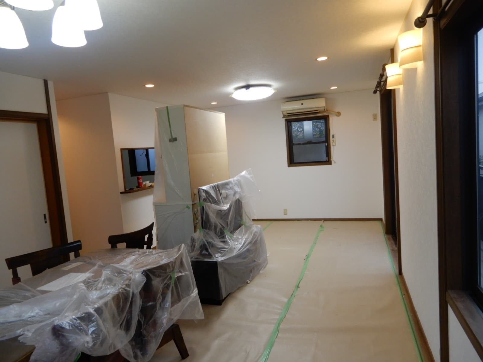 越谷　クロス工事