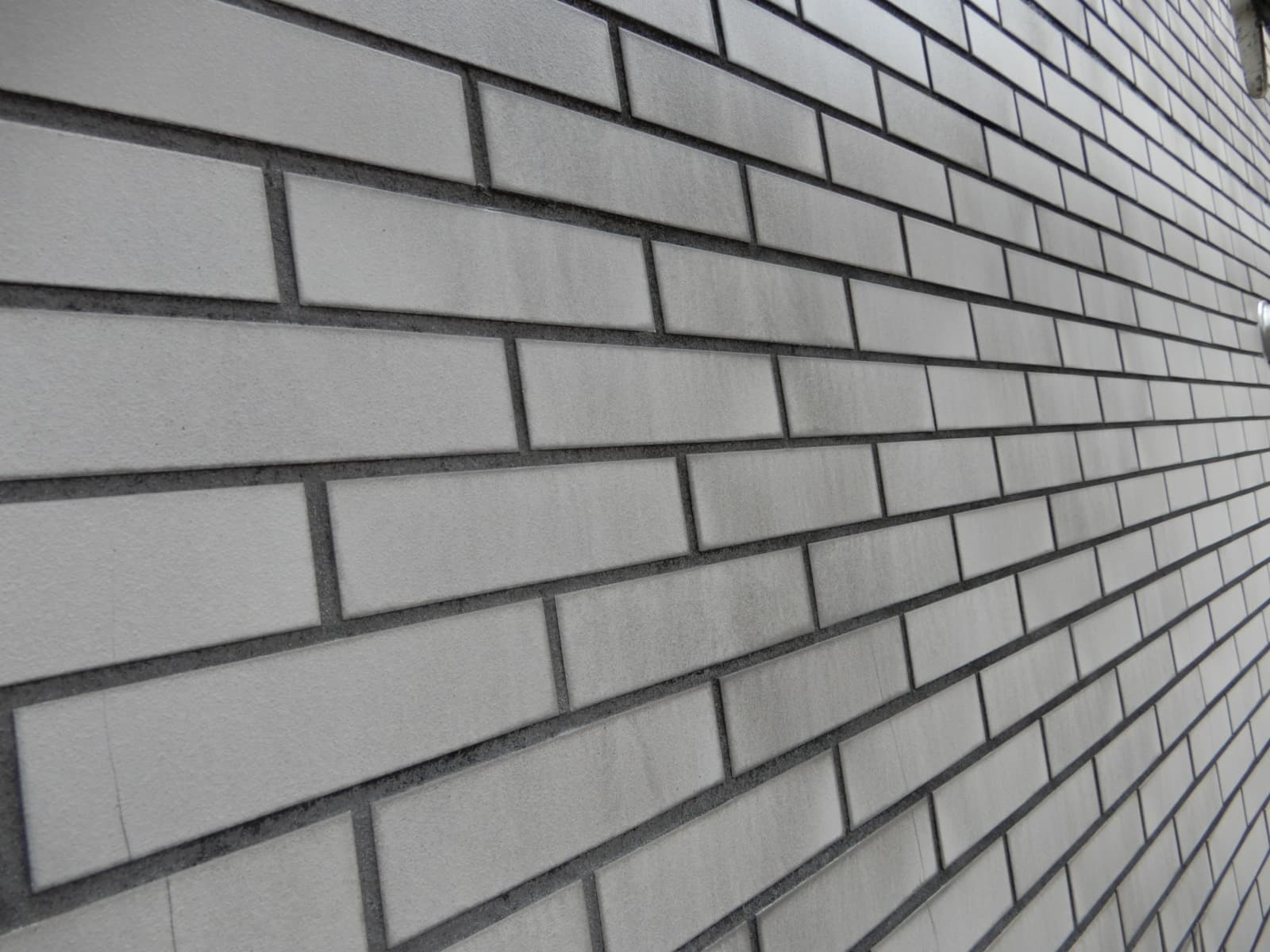 タイル洗い　高圧洗浄