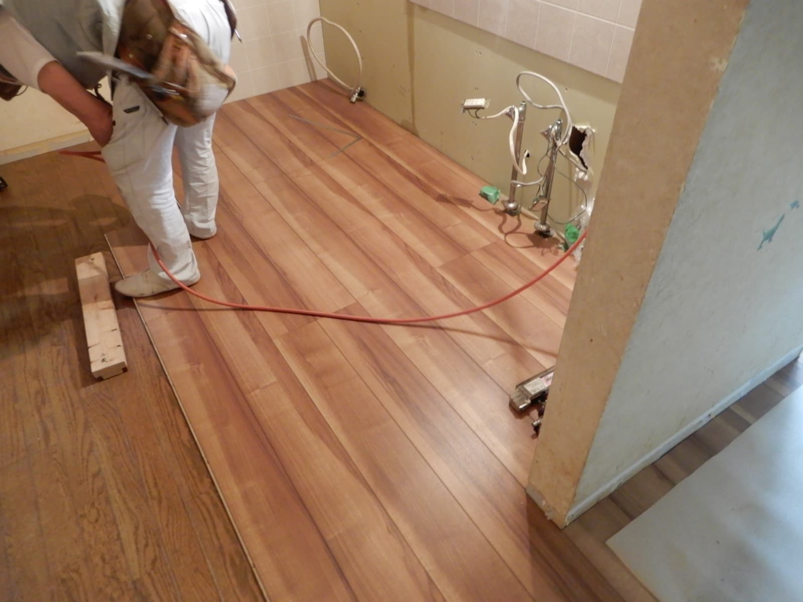 フローリング工事　越谷　みやび住宅環境