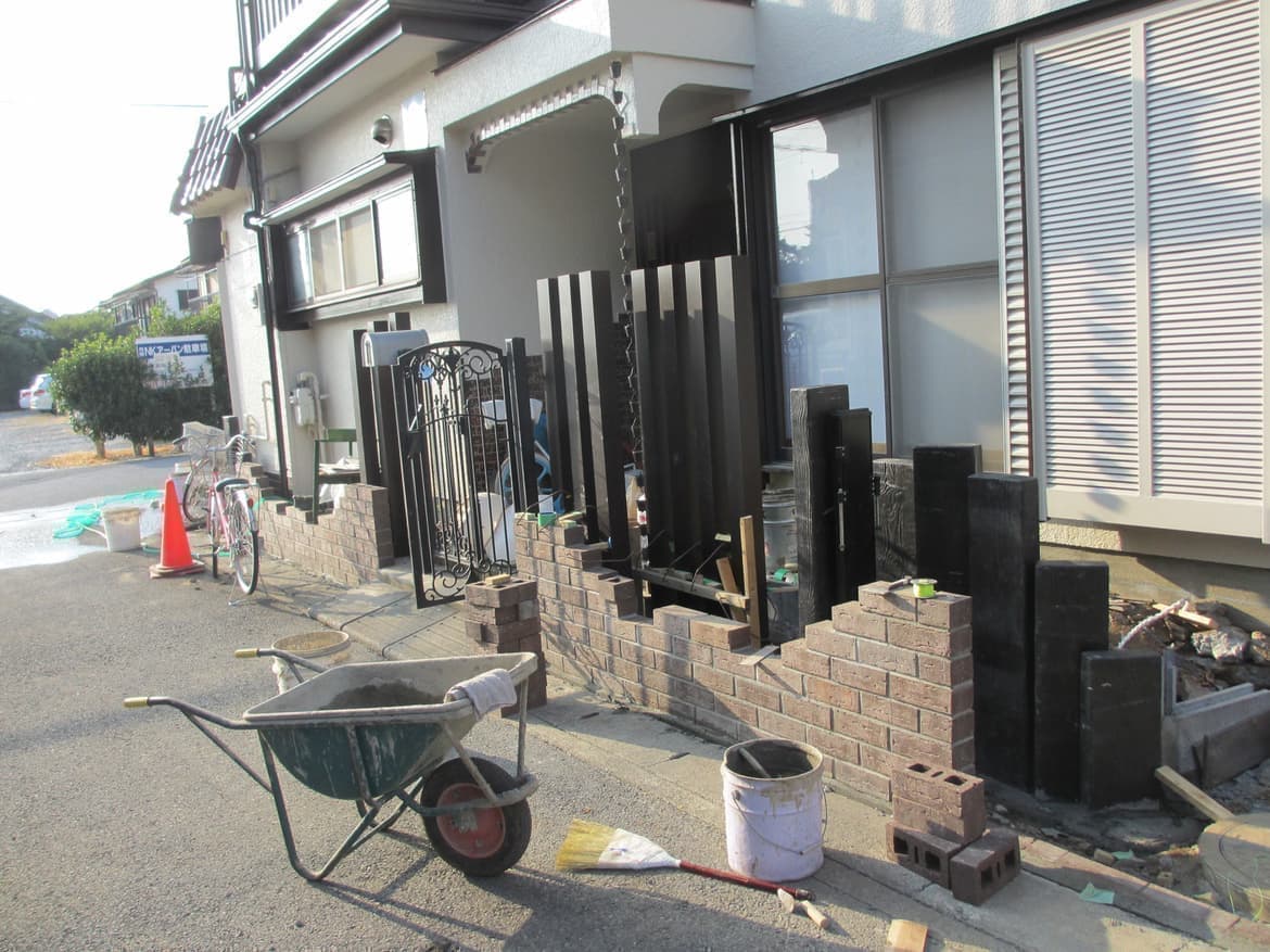 エクステリア工事　越谷　外壁　塗装　みやび住宅環境