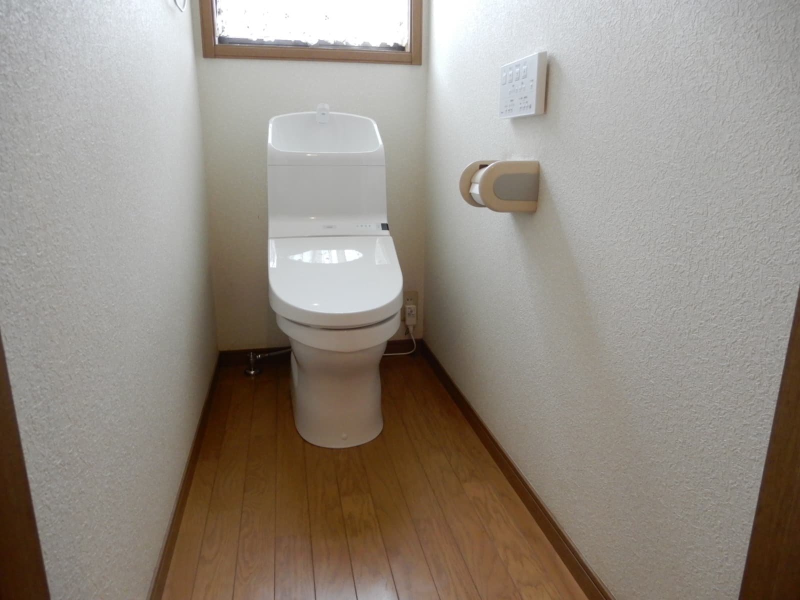 トイレ交換　リフォーム